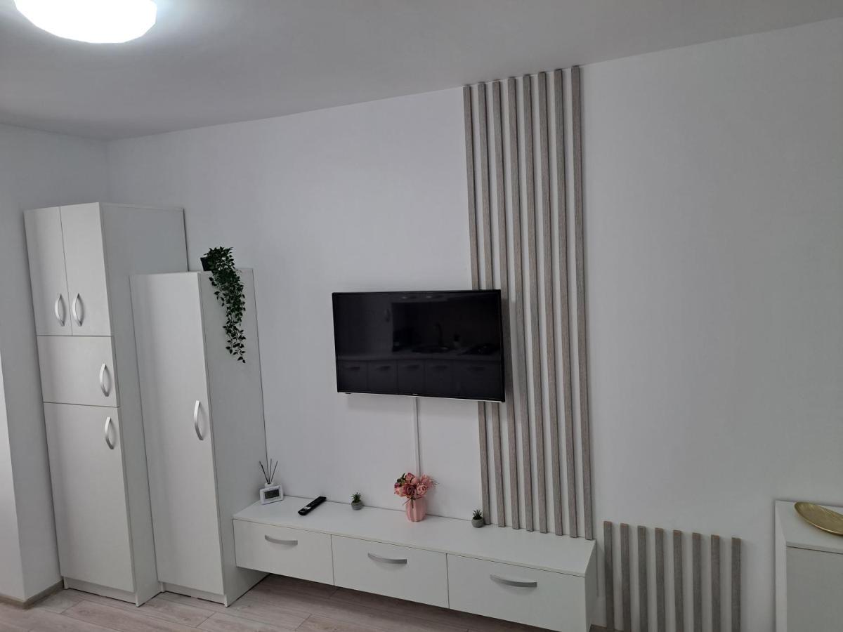 Amda Studio Ónfalva Kültér fotó